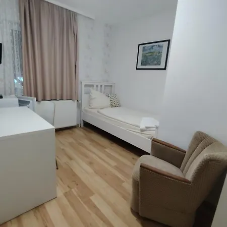 The Crestline Apartmán *